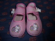 Rożowe błyszczące kapcie do przedszkola dziewczynka 24