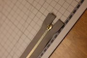 Zamek błyskawiczny YKK Metalowy złoty 22 cm,  szary 