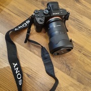 Sony ALPHA A7 III 2022 z obiektywem TAMRON