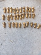 Sprzedam śrubki do wodomierzy 1/2", podana cena za sztukę.