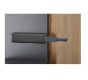 Odbojnik push-latch  Tera Black Titus+