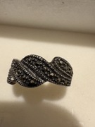 Pierścionek srebrny z markazytami 