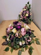 Stroik na grób ,kompozycja na cmentarz ,wiązanka z wazonem, zestaw K16k