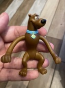 Ładna ruchoma figurka z bajki SCOOBY DOO 2011