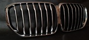Atrapa Grill Oryginalny BMW X5 G05 z wejściem pod kamerką