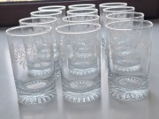 Zestaw 12 szklanek ozdobnych