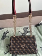 Guess torebka brązowa 