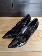 Czarne lakierowane szpilki r.39