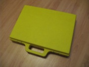 Mała walizka teczka tworzywo żółta 24x17,5cm