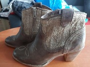 Włoskie botki w stylu kowbojki. Skóra, marka Vero Guoio roz 40 / 26 cm