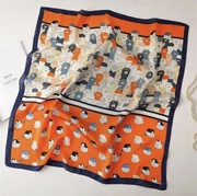 Nowa apaszka Ala jedwabna 70 x 70 cm koty kotki