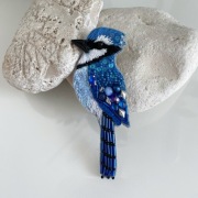 Broszka Sójka błękitna, biżuteria artystyczna, broszka ptak, rękodzieło