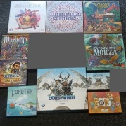 Zestaw gier planszowych (w tym Azul, Hard city, Kingdom rush, Rój)