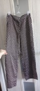 Lekkie eleganckie spodnie xs nowe