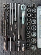 WÜRTH Zebra – zestaw kluczy nasadowych 59 el. 1/4” + 1/2”