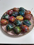 Wydmuszki z jajek pisanki 