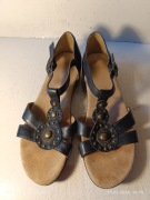 Sandały skórzane CLARKS 