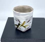 Japonia. Mała czarka do herbaty, Shino. Showa.