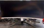 Zakrzywiony ekran 34" UWQHD 120Hz – świetny do gier i pracy!