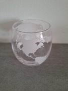 1szt szklanka z mapą świata do napojów  