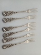 Srebrne widelczyki deserowe  niemieckie srebro Antiko 800