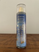 Bath & Body Works Frosted Coconut Snowball mgiełka do ciała 236 ml