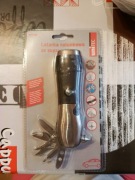 Latarka ratunkowa ze scyzorykiem 