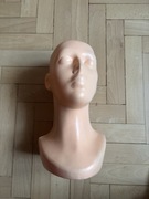 Głowa plastikowa manekina na peruki