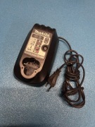 Ładowarka Makita DC10WA