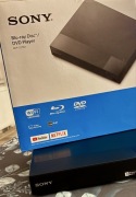 Odtwarzacz DVD/Blue-ray Sony BDP-S3700