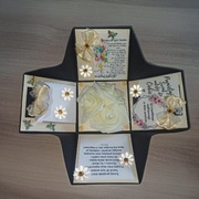 Exploding box pamiątka z okazji 18-tych urodzin 