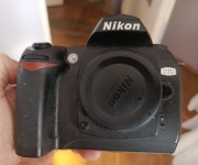 Aparat bez obiektywu Nikon D70