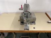 Guzikarka   Juki MB 373   