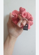 Scrunchie  2 sztuki - ręcznie robiona na szydełku gumka, frotka do włosów 