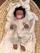 Prezent Wielkanocny dla dziewczynki lalka bobas jak prawdziwe dziecko 48cm