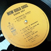 DORIS DAY - New Gold Disc (JAP)