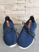 Adidasy BEJO rozmiar 33 wciągane 