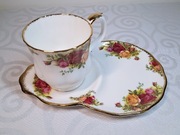 Trio Royal Albert Old Country Roses 2