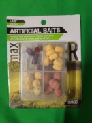 zestaw sztucznych przynęt wędkarskich 