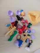 Zestaw zabawek dla dziecka 