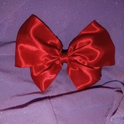 Spinka do włosów z kokardą 