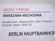Tablica kierunkowa kolejowa WARSZAWA WSCH. - BERLIN HBF 30X20 cm