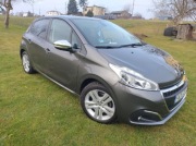 Peugeot 208 Signature