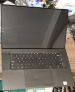 Dell XPS 9710 OLED 4K ekran dotykowy