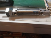 SIŁOWNIK FESTO DSN-25-40-PPV