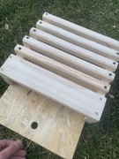 Siedziska dla gołębi z rusztem i szufladą