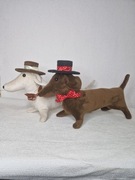 Maskotka pies jamnik pluszak 