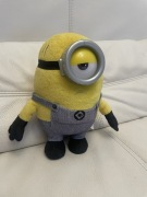 Oryginał maskotka Illumination Despicable Me3 Minionek