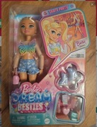 Barbie Dream Besties JFX96 Lalka Malibu na wrotkach