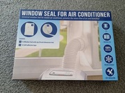 Uniwersalna uszczelka okienna do klimatyzatora przenośnego. 
